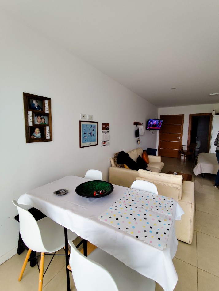 Depto un amb con balcon a la calle con amenities Edificio Cuarzur I