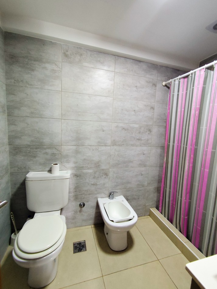 Depto un amb con balcon a la calle con amenities Edificio Cuarzur I