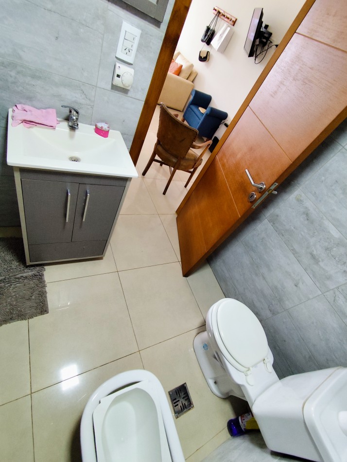 Depto un amb con balcon a la calle con amenities Edificio Cuarzur I