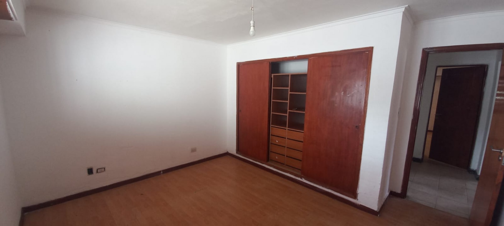 VENTA CASA 3 AMB.CON GARAGE