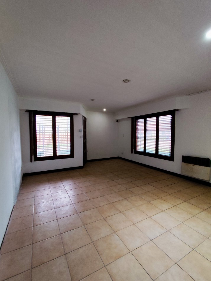 Chalet 3 amb con garage en venta. Colinas de P. Ramos 