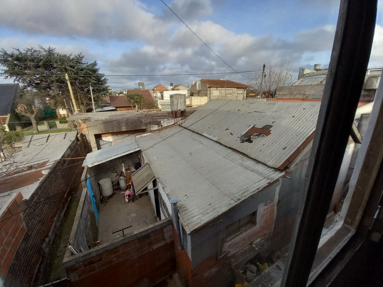VENTA 3 CASAS A REMODELAR en LOTE PROPIO