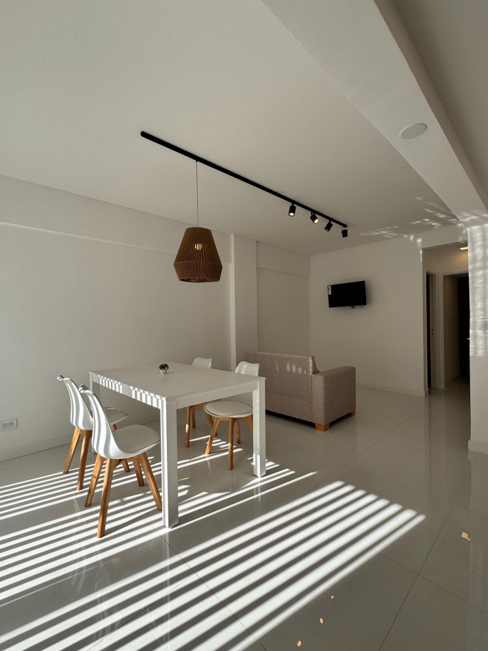 Venta 2AMB RECICLADO BALCON SALIENTE CENTRO 