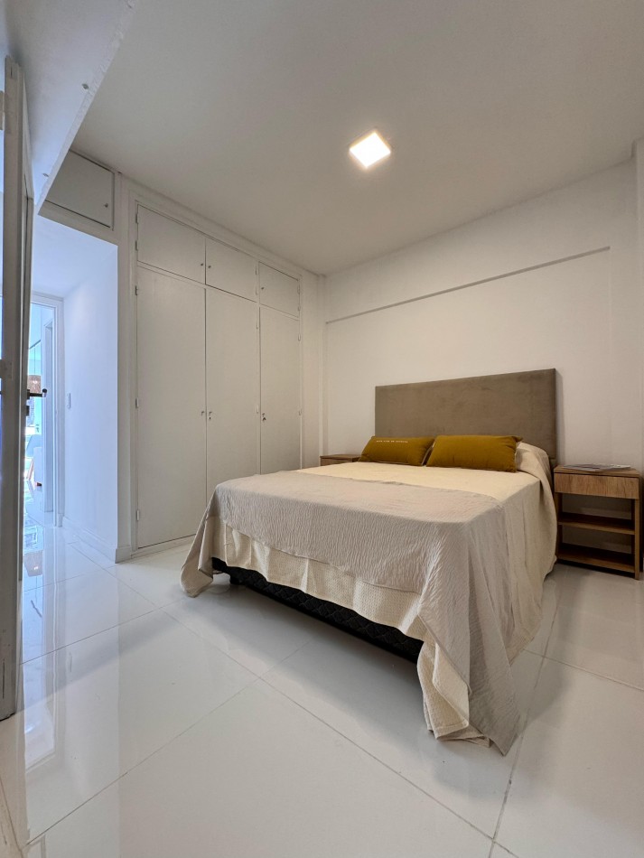 Venta 2AMB RECICLADO BALCON SALIENTE CENTRO 