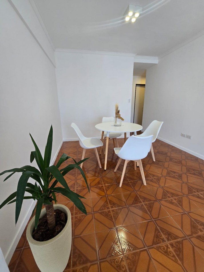 VENTA 2AMB RENTE CENTRO BALCON Y COCHERA 