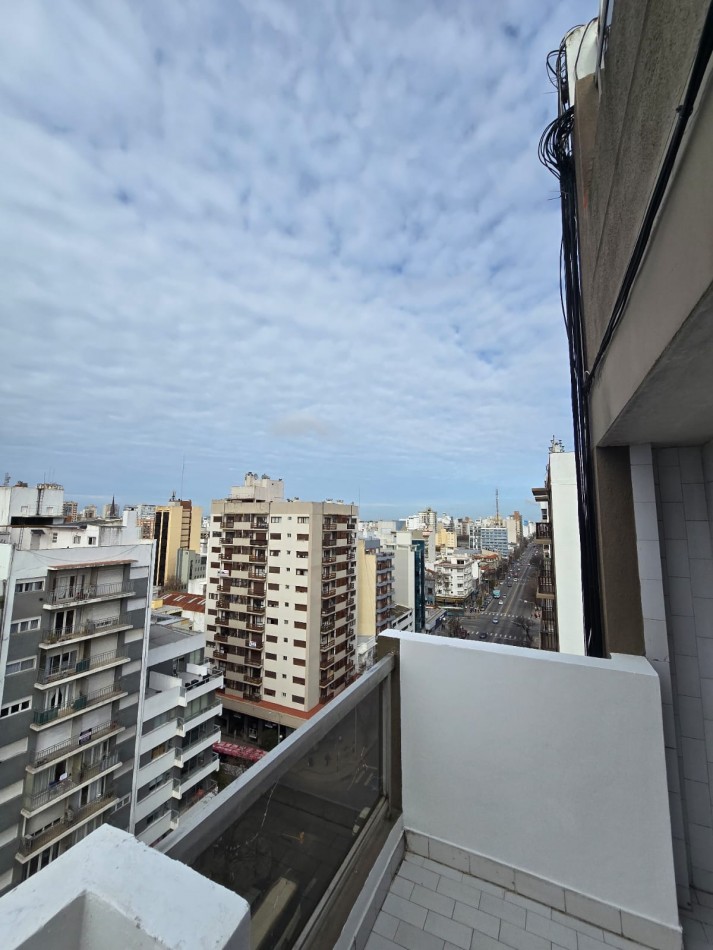 VENTA 2AMB RENTE CENTRO BALCON Y COCHERA 