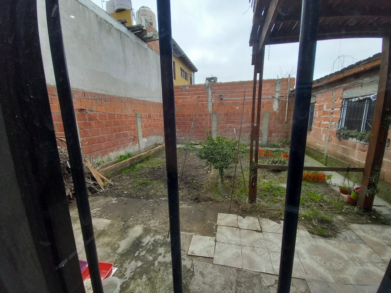 VENTA CASA 4AMB COCHERA DOBLE PARQUE Juan a. Peña al 6.600