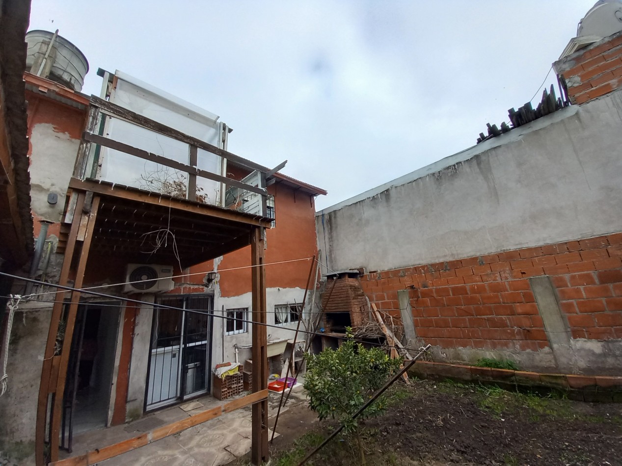 VENTA CASA 4AMB COCHERA DOBLE PARQUE Juan a. Peña al 6.600