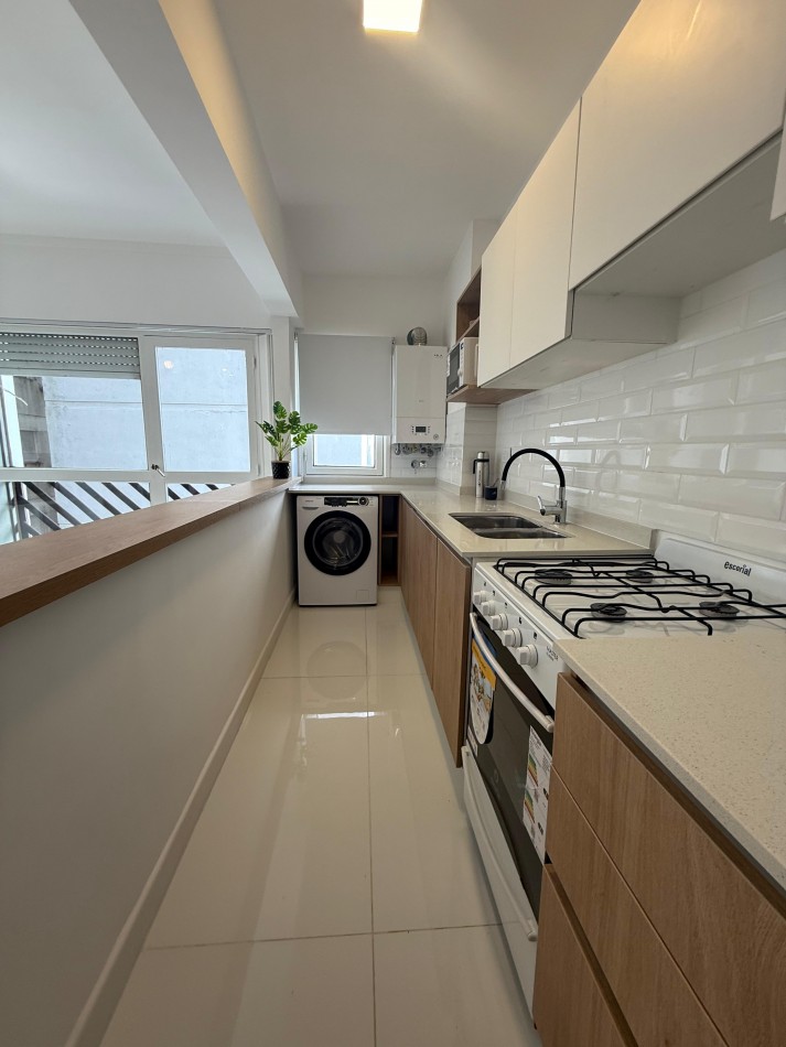 VENTA 3AMB RECICLADO CENTRO COCHERA y BALCON 