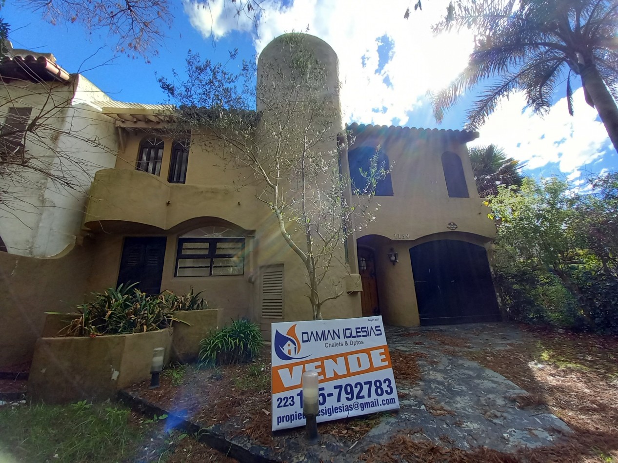 VENTA CASA EXCELENTE 4 AMB APTO CREDITO PILETA y PARQUE en BARRIO LOS TILOS.-CONSULTE