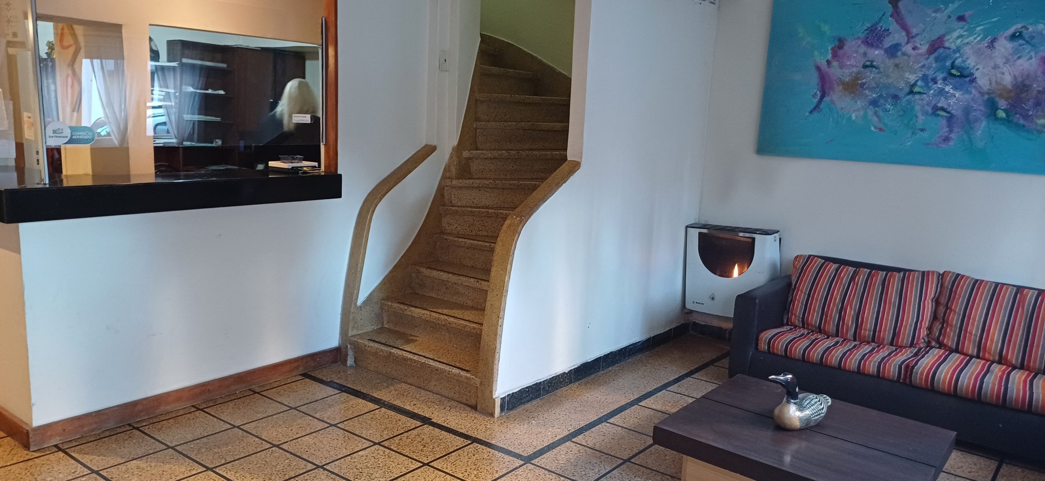 VENTA HOTEL en LAMADRID y ALBERTI