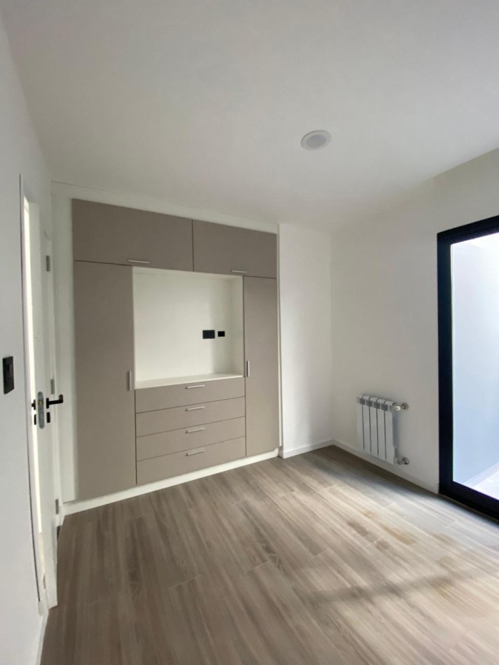 Venta 2AMB A ESTRENAR EXCELENTE COCHERA QUINCHO