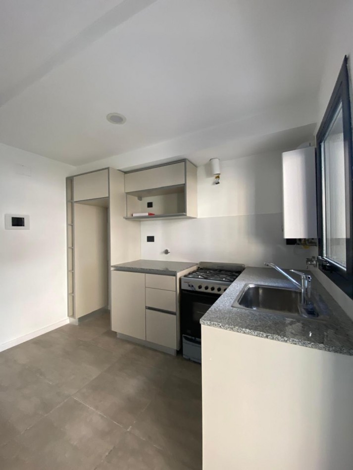 Venta 2AMB A ESTRENAR EXCELENTE COCHERA QUINCHO