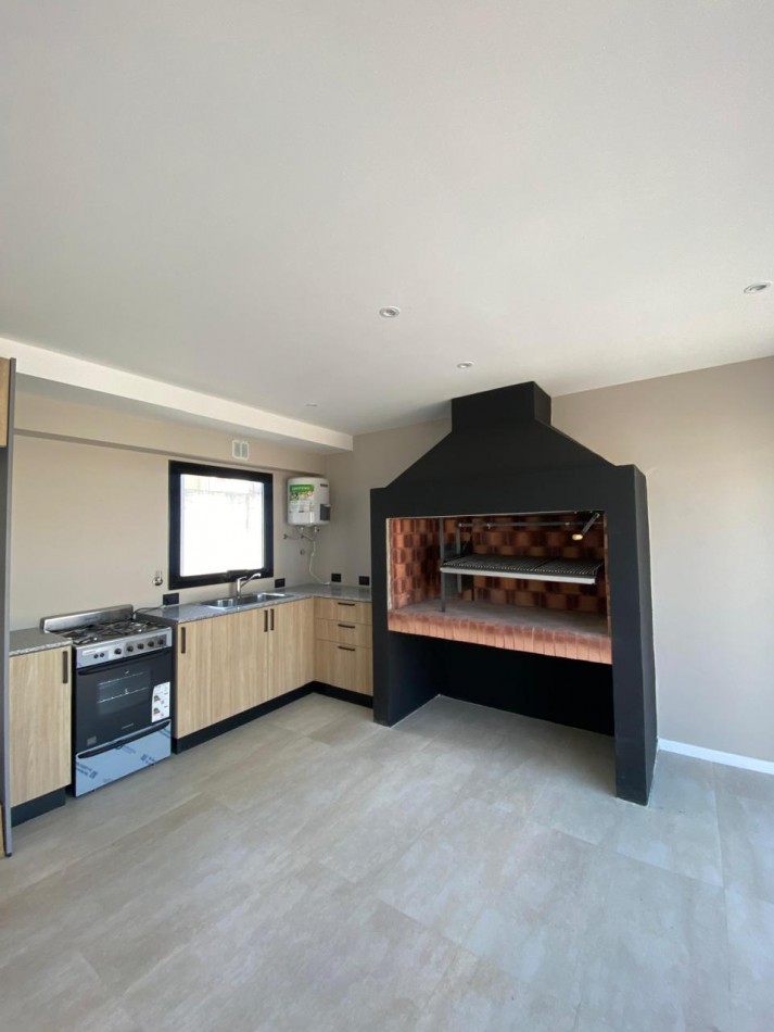 Venta 2AMB A ESTRENAR EXCELENTE COCHERA QUINCHO