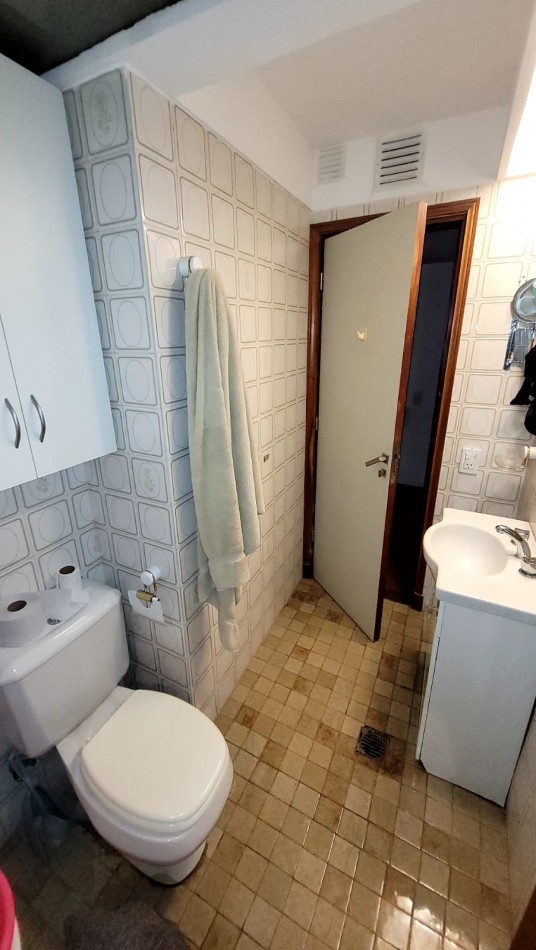 Amplio Depto 4 Amb. con Balcones Al Frente, Dependencia y Baulera