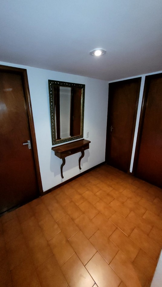 Amplio Depto 4 Amb. con Balcones Al Frente, Dependencia y Baulera