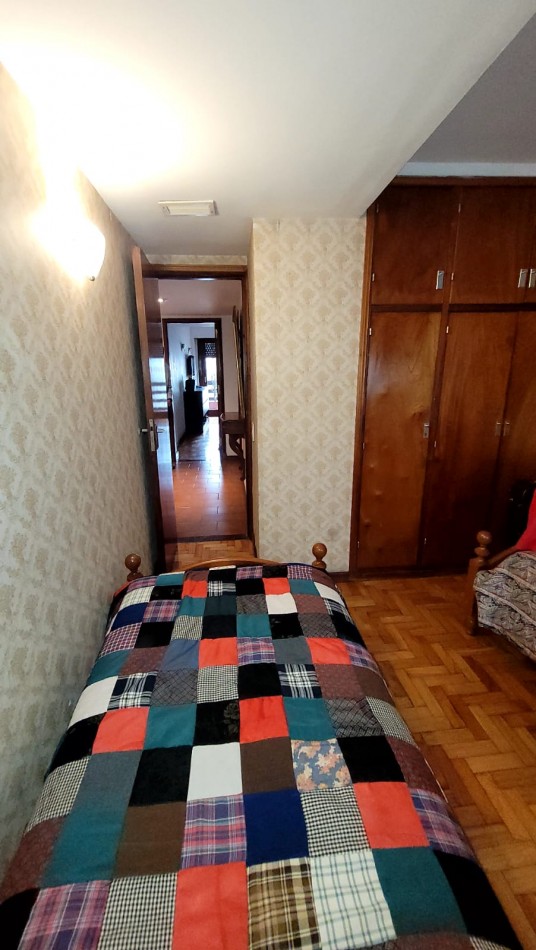 Amplio Depto 4 Amb. con Balcones Al Frente, Dependencia y Baulera