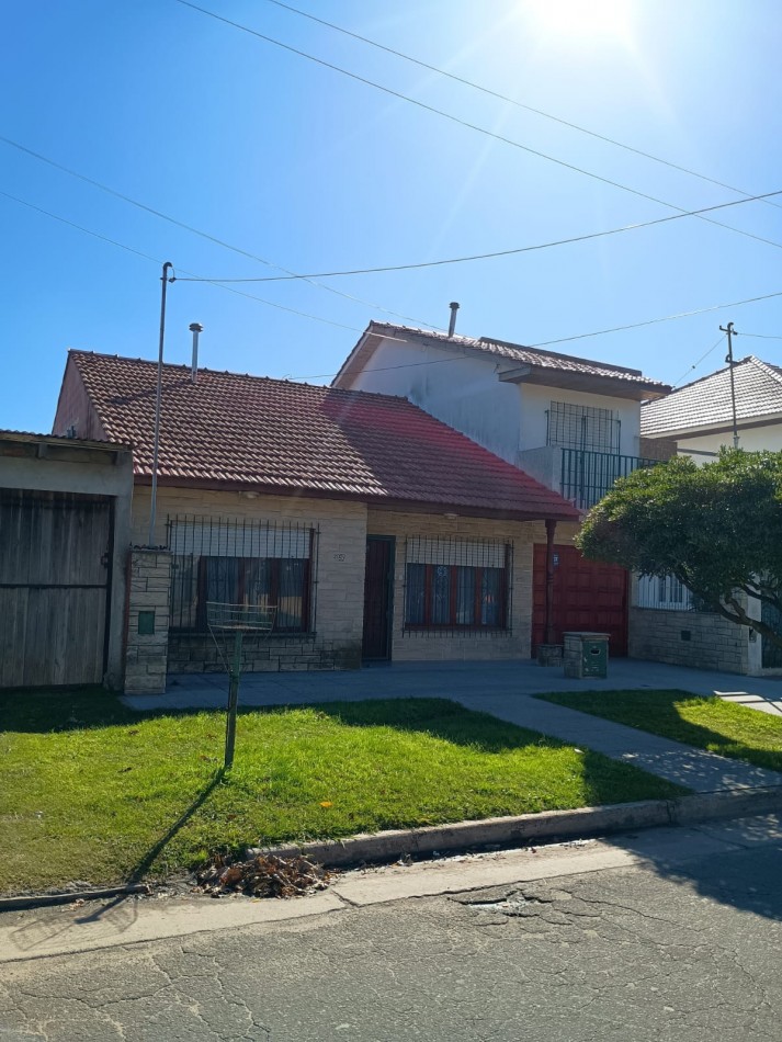 CHALET    B° CORONEL DORREGO