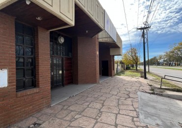 Venta Propiedad Inmejorable Ubicacion Comercial Gran Predio Con Galpones Y Oficinas