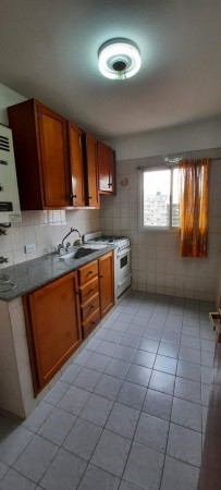 VENTA DEPARTAMENTO 2 AMB CON BALCON