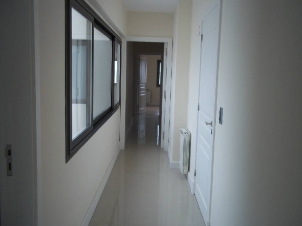 VILLAGE LA TOUR- Piso de 4 ambientes