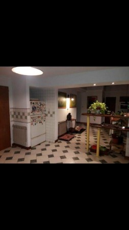 VENTA CASA 4 AMB CON JARDIN 