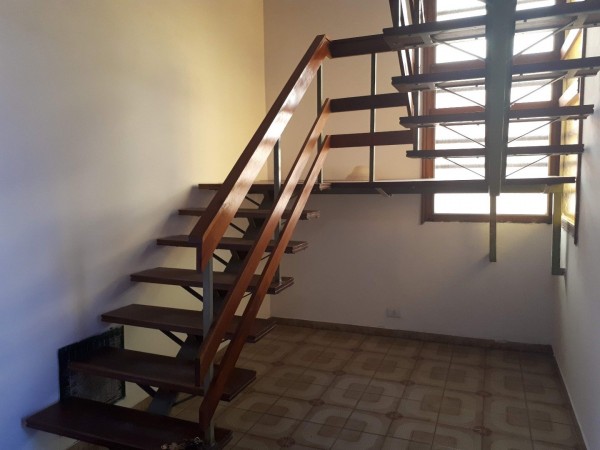 CHALET EN VENTA 5 AMB CON JARDIN Y PILETA