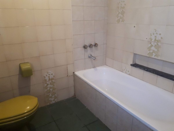 CHALET EN VENTA 5 AMB CON JARDIN Y PILETA
