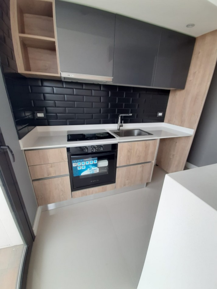 DEPARTAMENTO DE 2 AMB A ESTRENAR