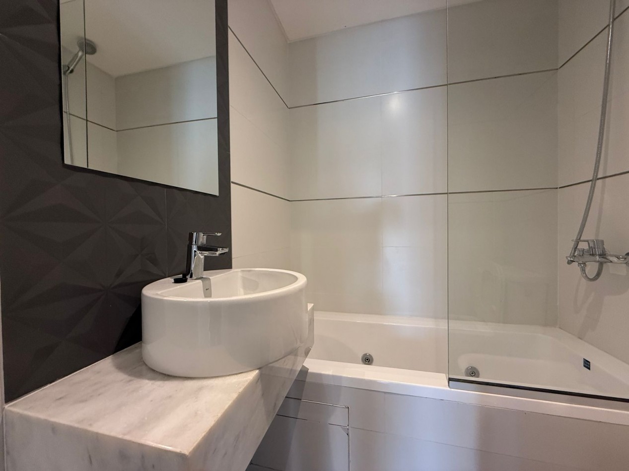 VENTA DEPARTAMENTO 2 AMB CON BALCON 