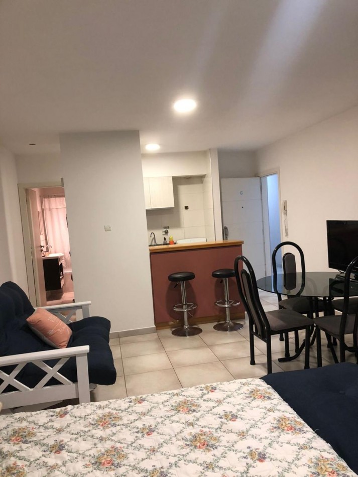 VENTA MONOAMBIENTE CON BALCON