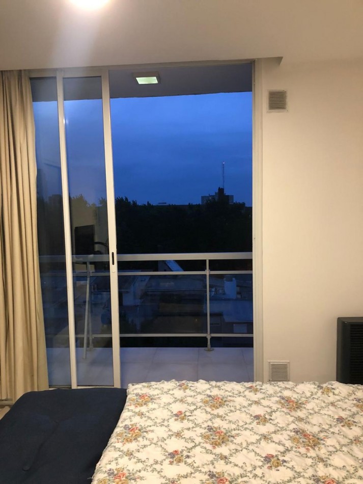 VENTA MONOAMBIENTE CON BALCON