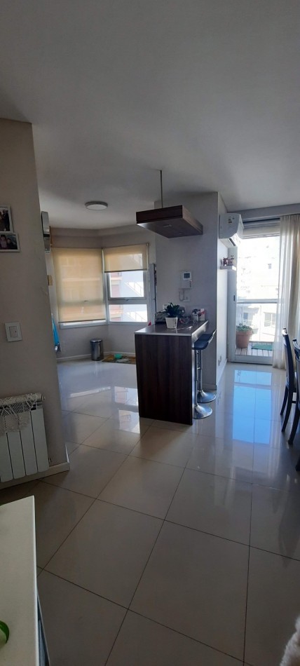 VENTA DEPARTAMENTO 3 AMB CON COCHERA LA PERLA