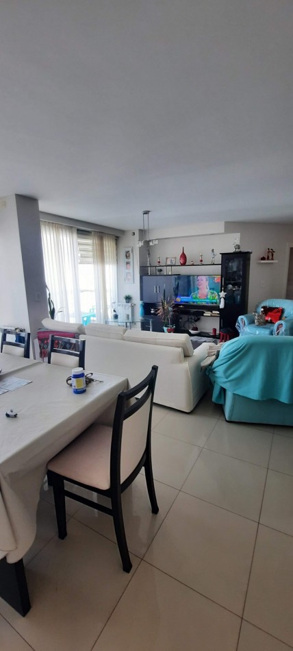 VENTA DEPARTAMENTO 3 AMB CON COCHERA LA PERLA
