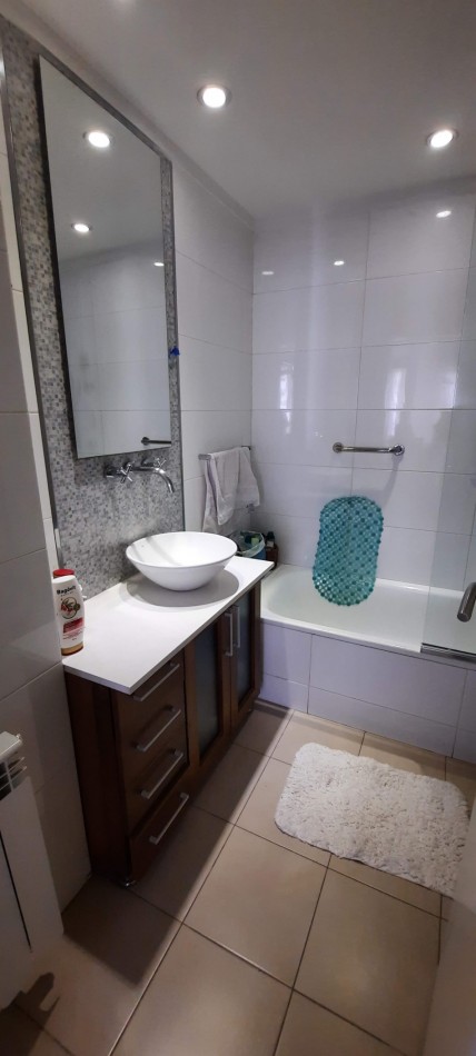 VENTA DEPARTAMENTO 3 AMB CON COCHERA LA PERLA