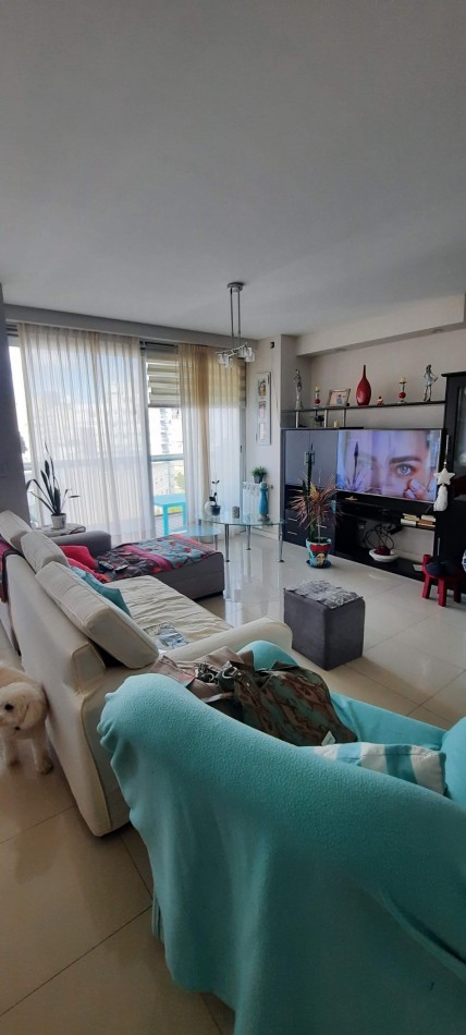 VENTA DEPARTAMENTO 3 AMB CON COCHERA LA PERLA