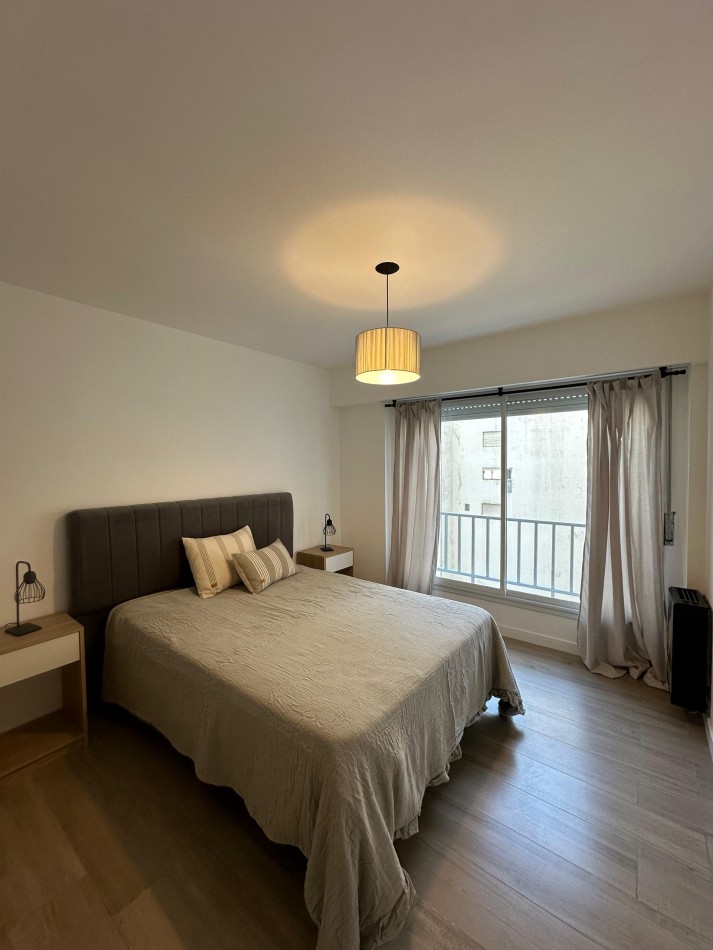 Departamento 2 ambientes con dependencia totalmente reciclado - Edificio Florida / Galeria Florida