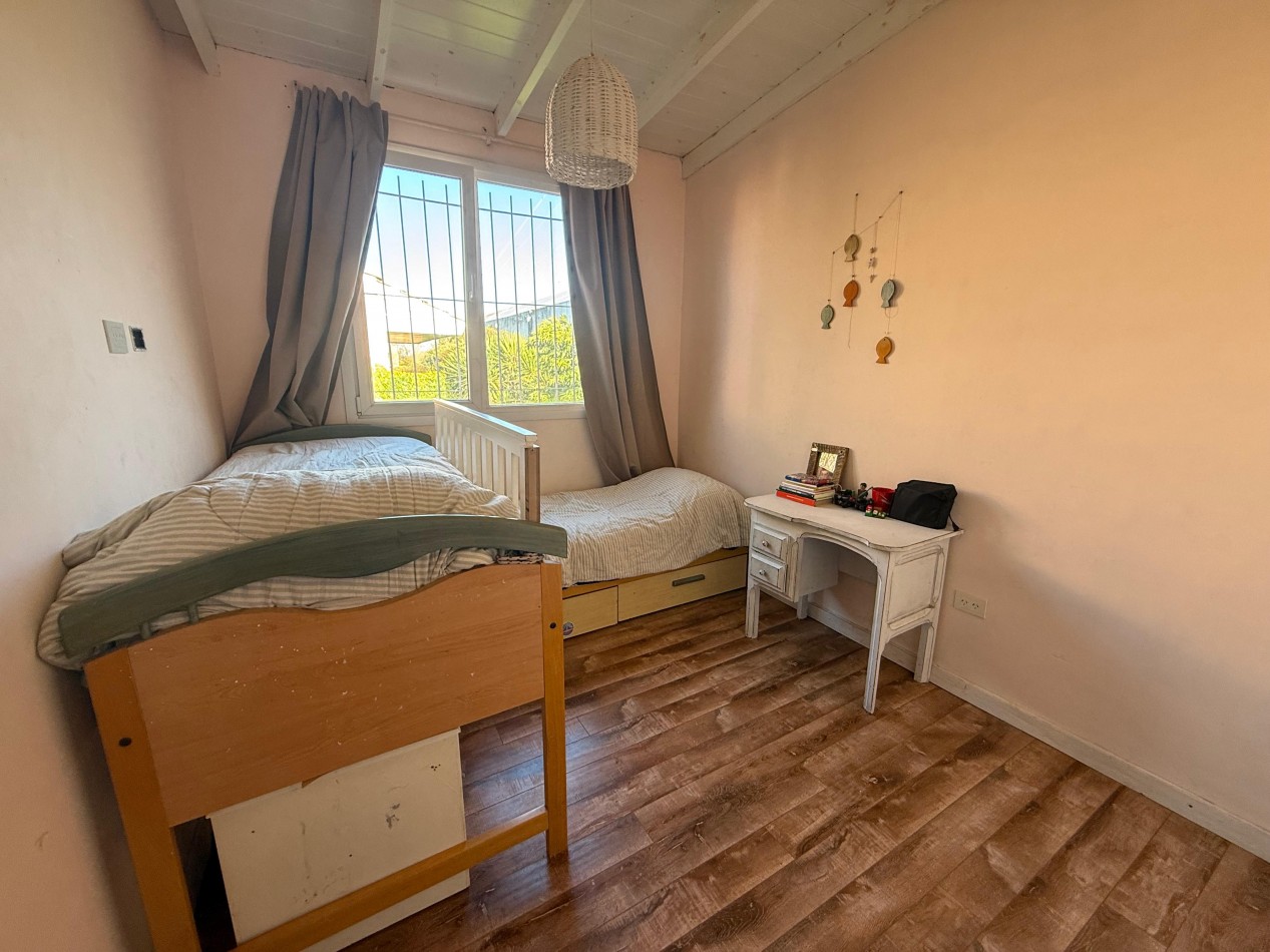 Casa de 6 ambientes - Parque Luro