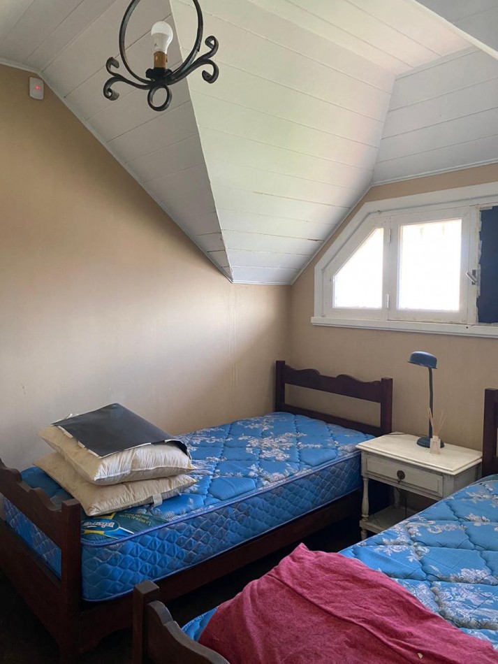 Excepcional oportunidad en Barrio Constitucion - Casa a reciclar + 4 lotes unificados a 150 metros del mar