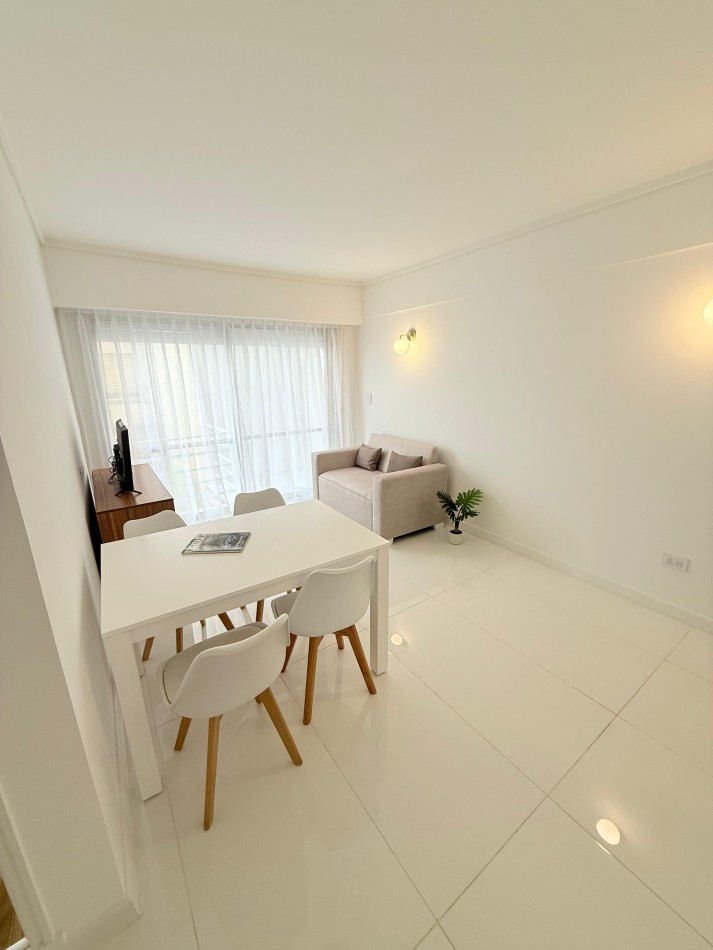 Departamento 2 Ambientes en Venta - Centro