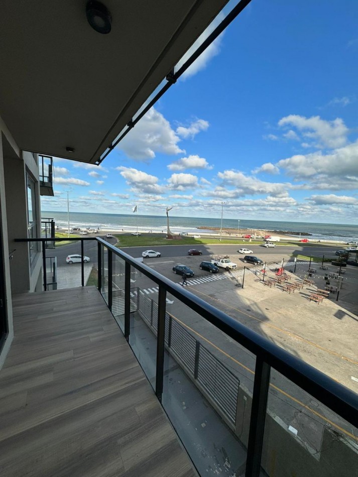 Departamento 2 Ambientes con Vista al Mar - Parque Luro