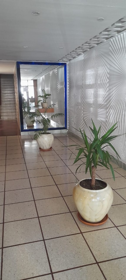 VENTA 1 AMBIENTE COCINA SEPARADA A LA CALLE