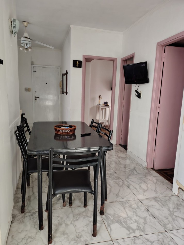 OPORTUNIDAD- VENTA PH TRES AMBIENTES PARCIALMENTE RECICLADO, A MTS SHOPPING LOS GALLEGOS