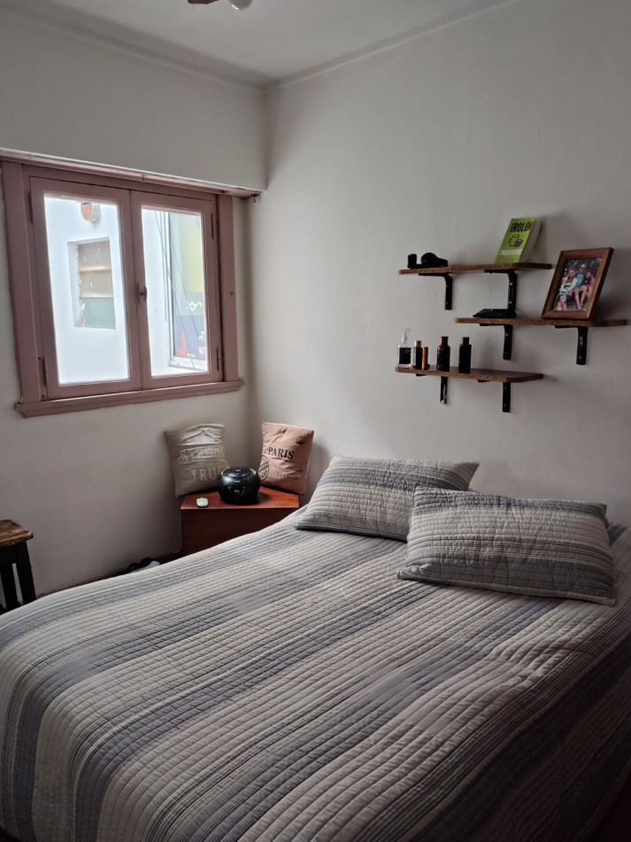 OPORTUNIDAD- VENTA PH TRES AMBIENTES PARCIALMENTE RECICLADO, A MTS SHOPPING LOS GALLEGOS