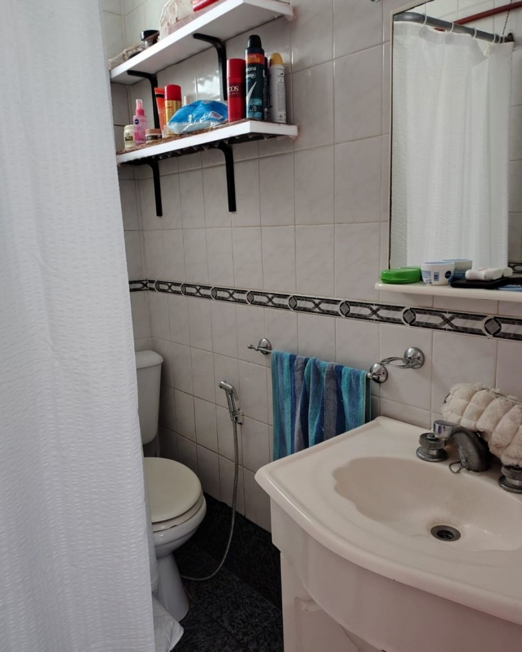 OPORTUNIDAD- VENTA PH TRES AMBIENTES PARCIALMENTE RECICLADO, A MTS SHOPPING LOS GALLEGOS