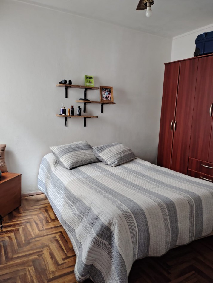 OPORTUNIDAD- VENTA PH TRES AMBIENTES PARCIALMENTE RECICLADO, A MTS SHOPPING LOS GALLEGOS