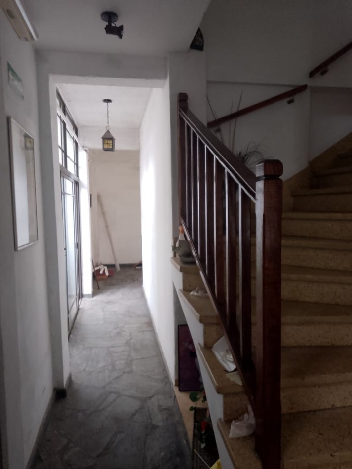 Hospedaje 21 habitaciones 25 baños