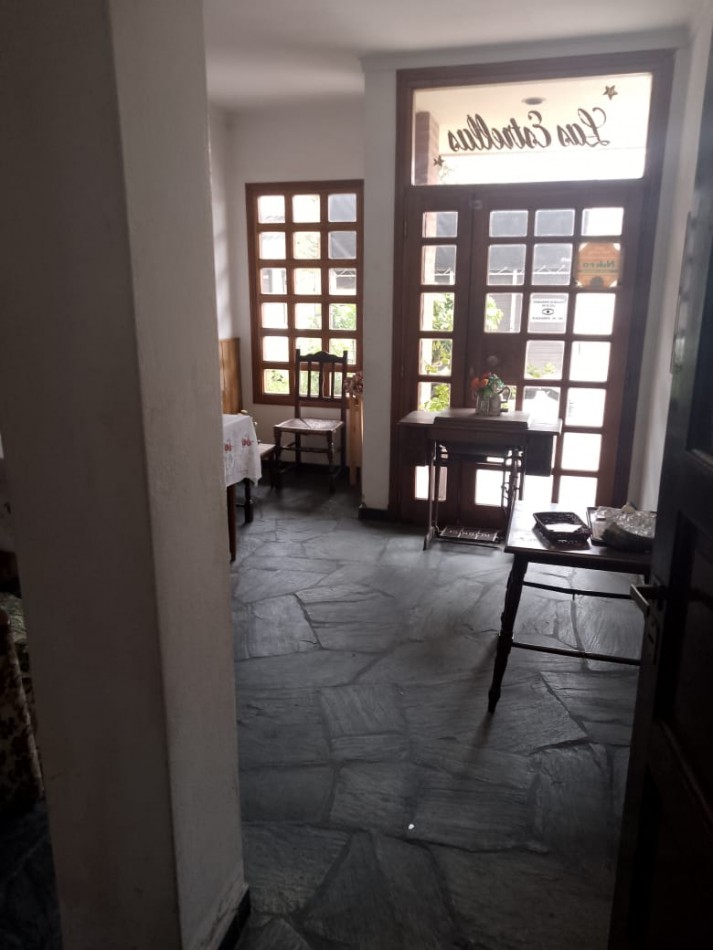 Hospedaje 21 habitaciones 25 baños