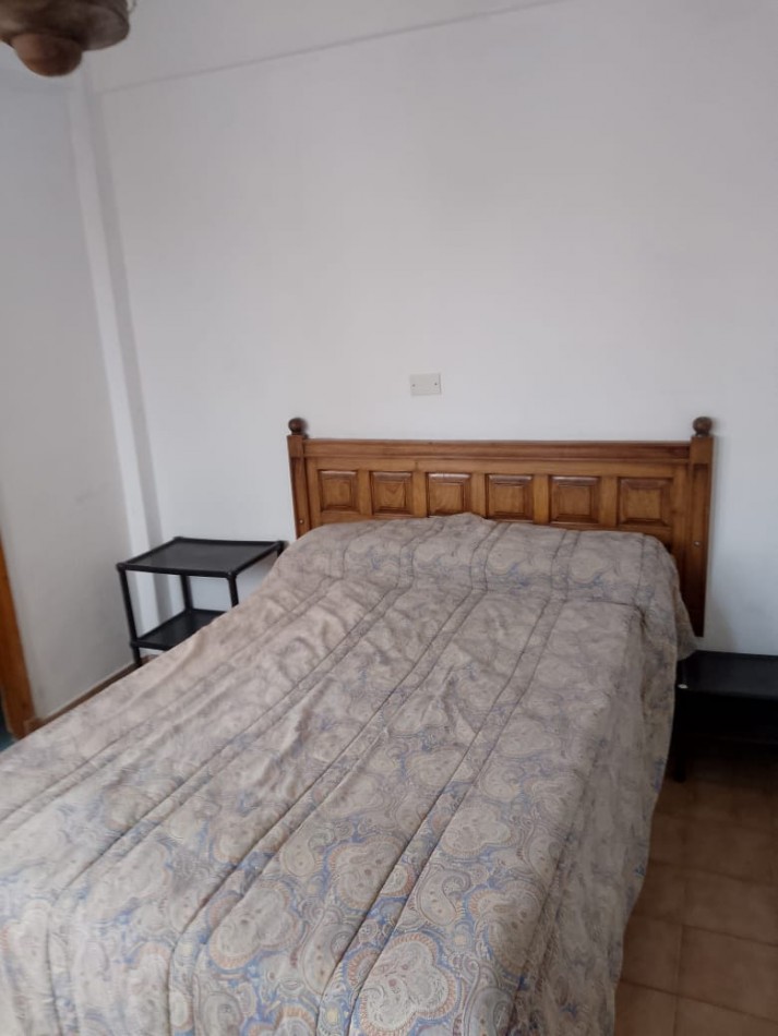 Hospedaje 21 habitaciones 25 baños