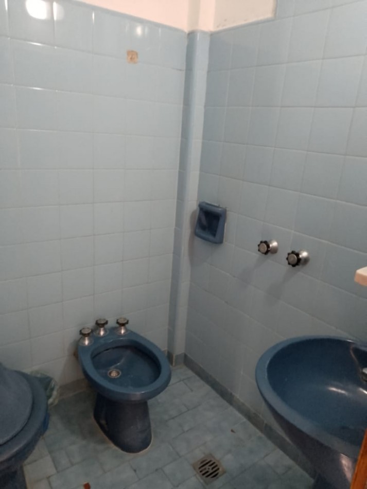 Hospedaje 21 habitaciones 25 baños